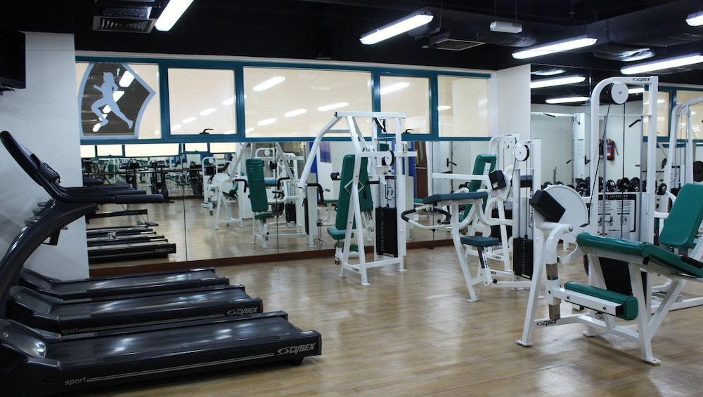 Al Diar Capital 3*