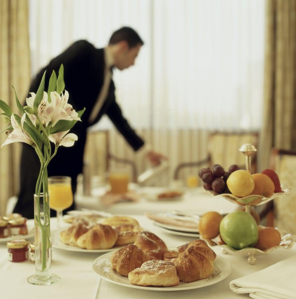 Al Diar Capital 3* Abu Dhabi