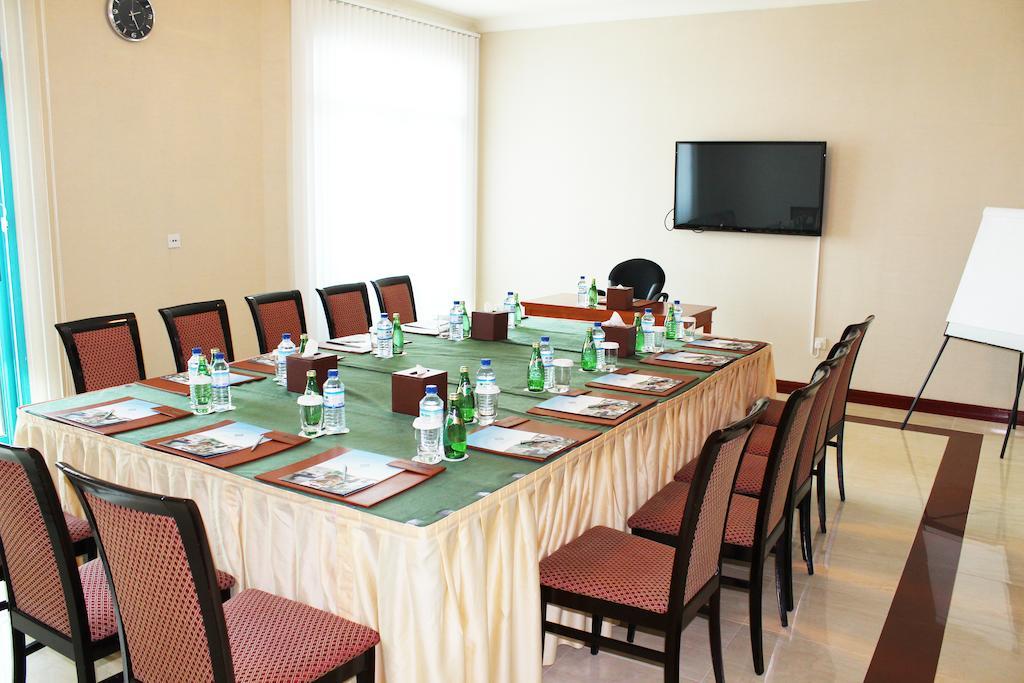 Al Diar Capital Hotel 3*